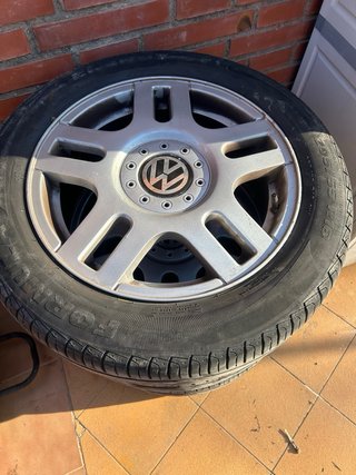 Llantas y neumáticos