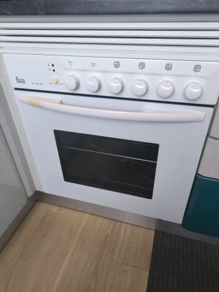 Placa de gas cristal Teka 4 fuegos y horno