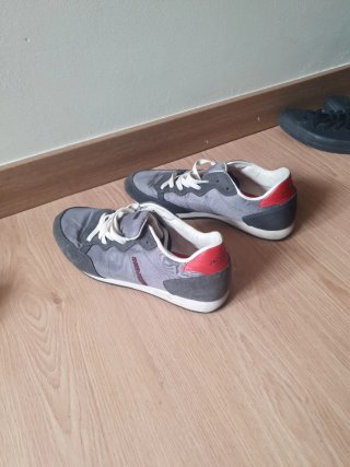 Zapatillas Jack&Jones Grises y Rojas
