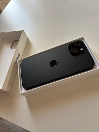 iPhone 15 128GB - Salud Batería 89%