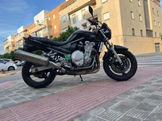 Suzuki Bandit 650cc Moto Negra