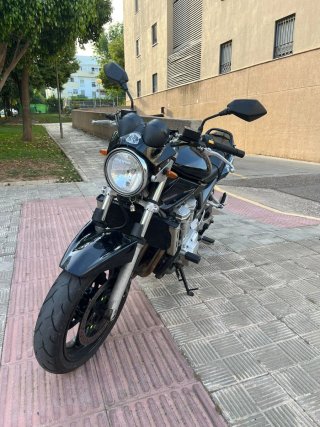 Suzuki Bandit 650cc Moto Negra