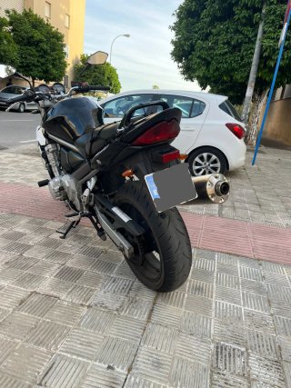 Suzuki Bandit 650cc Moto Negra