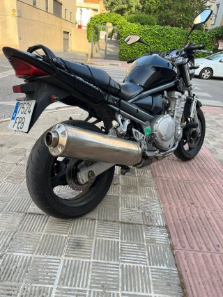 Suzuki Bandit 650cc Moto Negra
