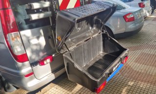 Baúl portaequipajes TowboxV1 para enganche de bola