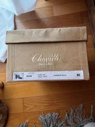 Scarpe con cinturino scamosciate marroni 40