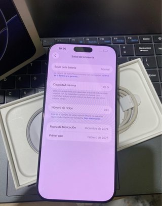 iPhone 16 Pro Max * COMO NUEVO *