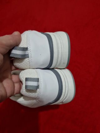 Zapatillas blancas talla 37