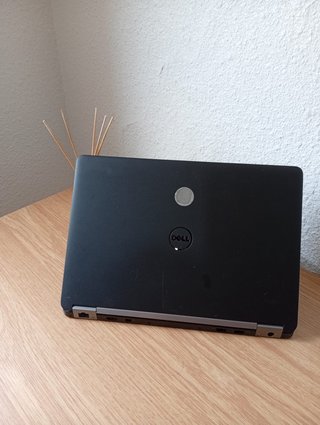 Portátil Dell i5 Negro