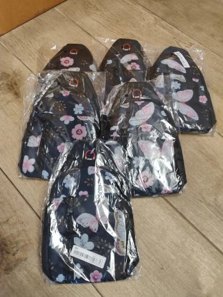 Bolso bandolera estampado mariposas