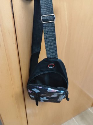 Bolso bandolera estampado mariposas
