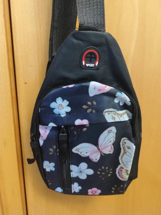 Bolso bandolera estampado mariposas