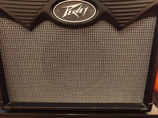 Amplificador Peavey Vypyr 15W Modeling