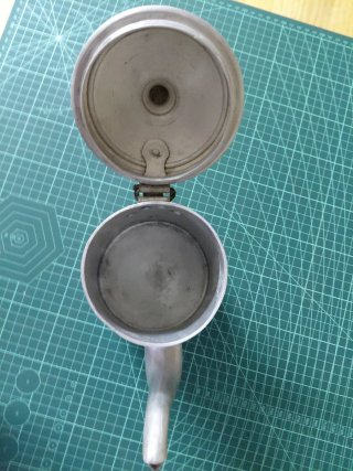 Cafetera de aluminio