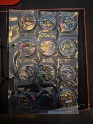Álbum Yokai watch con medallas