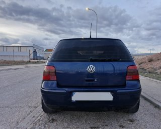 Volkswagen Golf 2002