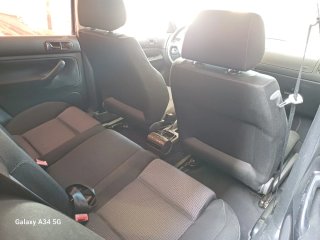 Volkswagen Golf 2002