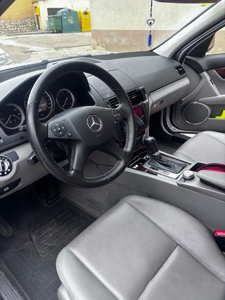 Mercedes-Benz C220 2009