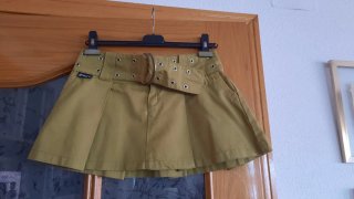 Gonna vintage verde militare con occhielli