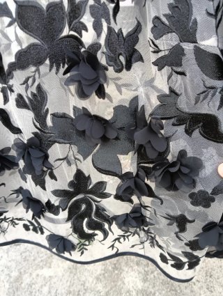 Blusa Festa Flores Pretas
