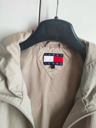 Giacca Tommy Jeans Beige con Cappuccio