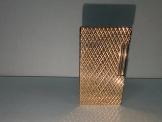 Mechero Dupont antiguo chapado en oro