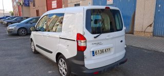 Ford Transit Courier 2020