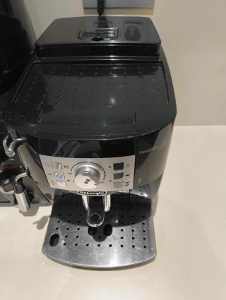 Cafetera DeLonghi Magnifica S Automática