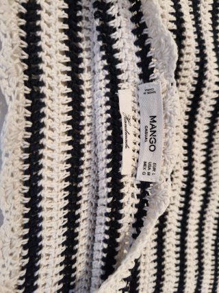 Camiseta crochet rayas blancas y negras