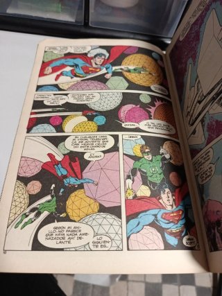 Cómics Superman y Blue Beetle