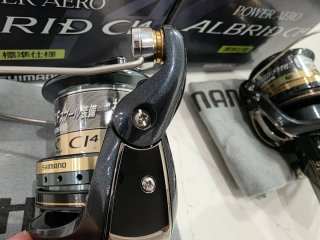2x Shimano Power Aero Albrid CI4 Carretes