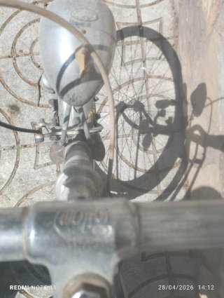 Bicicleta antigua de paseo