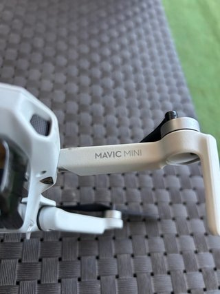 Dron DJI Mini