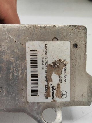 Radiador Aceite Mercedes-Benz 7526718 Clase 212612
