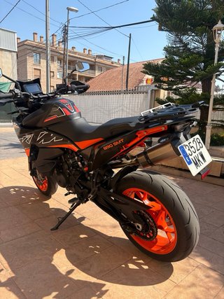 KTM 890 SMT