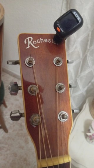 Guitarra Electroacústica Rochester