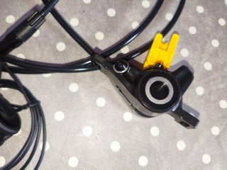 Freno hidráulico Magura MT4 con interruptor nuevo