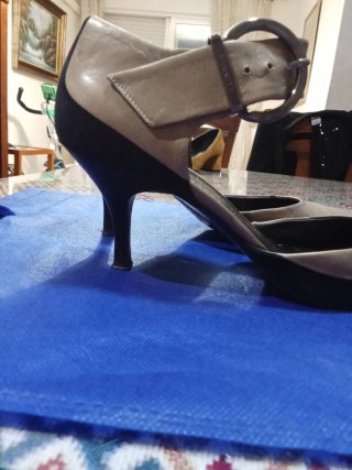 Zapatos de tacón color nude