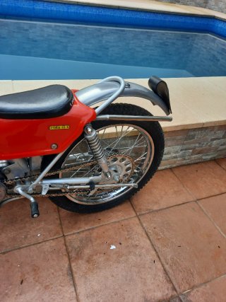 Montesa Cota 25cc Trial Roja.de marchas.
