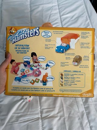 Set Coche con Garaje Go Go Hamsters (Zhu Zhu Pets)