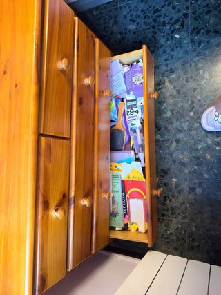 Cómoda de madera con 6 cajones, resistente