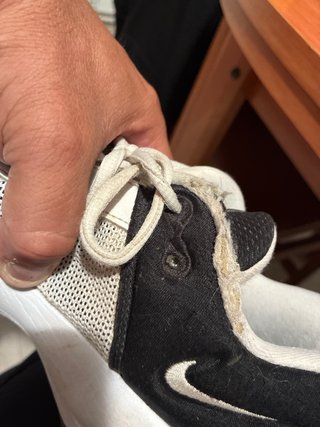 Zapatillas Nike Negras y Blancas