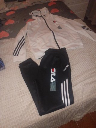 Conjunto Deportivo Fila Blanco y Negro