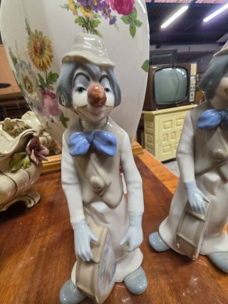 2 Figuras Payasos Porcelana Casedes Tambor