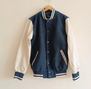 Chaqueta Bomber / Varsity C&A Talla XS