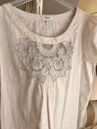 Top Cortefiel bordado - Talla 44
