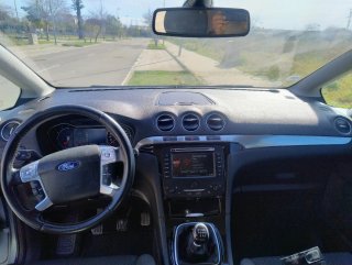 Ford S-MAX 2012