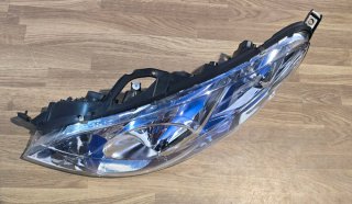 Faro Izquierdo Peugeot 407 berlina 2004-