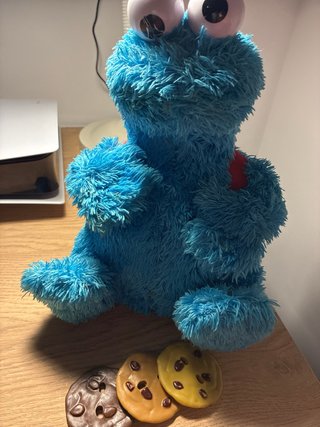 Monstruo de las galletas con mochila