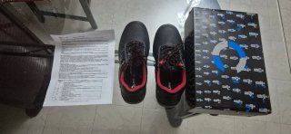 Zapatos de seguridad Calima negros y rojos